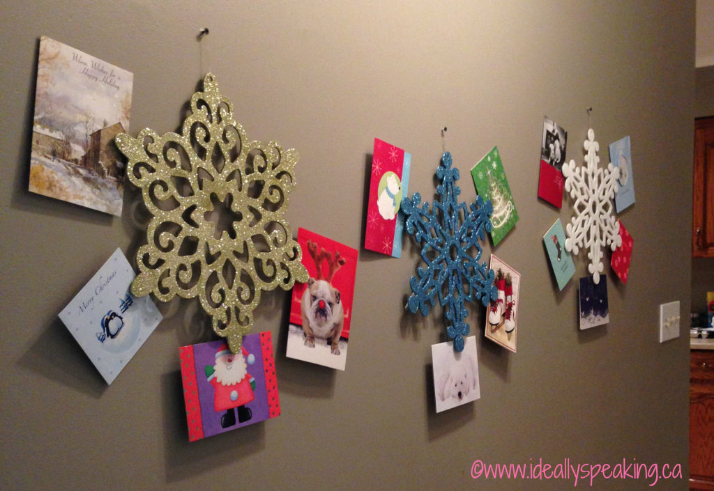 Super easy and cheap DIY Christmas card wreath.