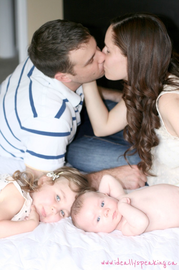family photography, barrie photographer, newborn photography, family photo ideas